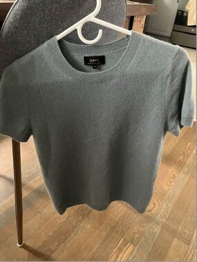 Quince Mongolian Cashmere Tee, small, dusty blue, excellent condition